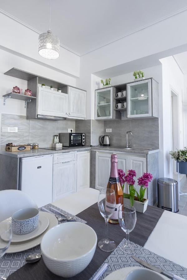 Fedias Luxury Flat Psyrri Square Apartment Athens